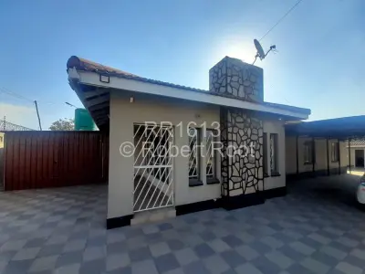 House For Rent in Waterfalls