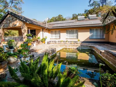 House For Sale in Glen Lorne