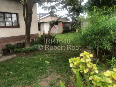 House For Sale in Zimre Park