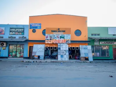 Retail/Shop For Sale in Chitungwiza