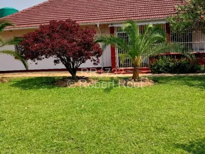 House For Rent in Waterfalls