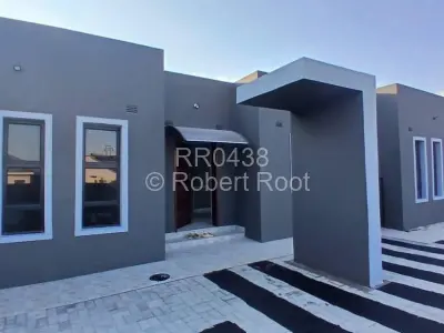 House for Sale in Arlington