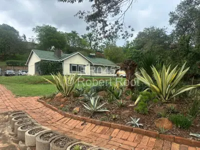 House for Sale in Greystone Park