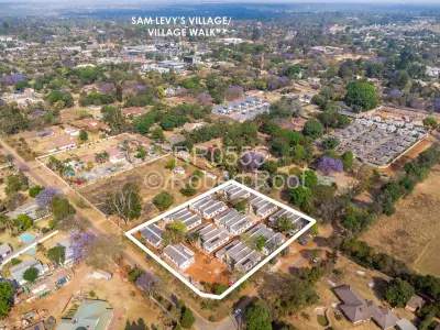 Townhouse/Complex/Cluster for Sale in Pomona
