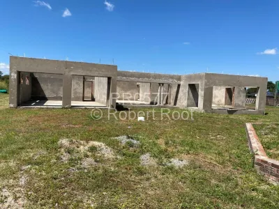 House for Sale in Arlington