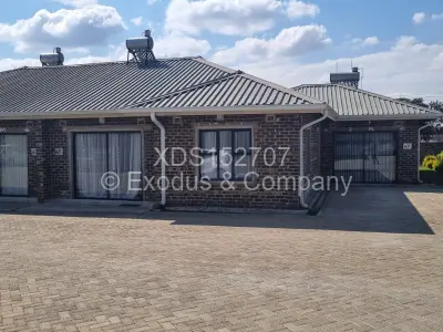 Cottage/Garden Flat for Sale in Marlborough