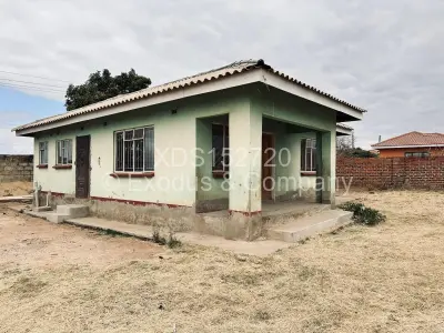 House for Sale in Whitecliff