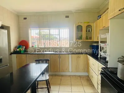 House for Sale in Zimre Park