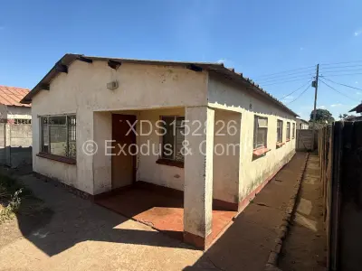 House For Rent in Warren Park