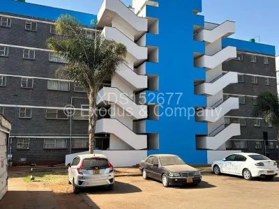 Flat/Apartment for Sale in Avenues