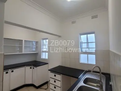 Cottage/Garden Flat to Rent in Greystone Park