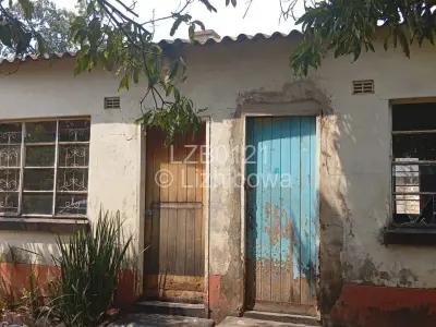 House For Sale in Mufakose