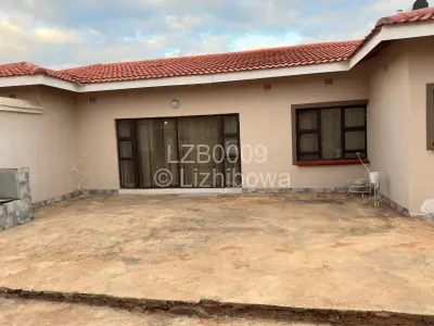 Townhouse/Cluster For Sale in Borrowdale
