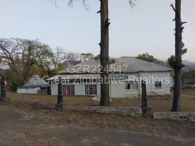House For Sale in Zvishavane