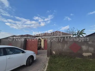 House For Sale in Mainway Meadows