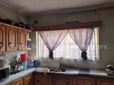 House For Sale in Westlea