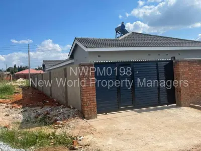 Flat/Apartment For Rent in Marimba Park