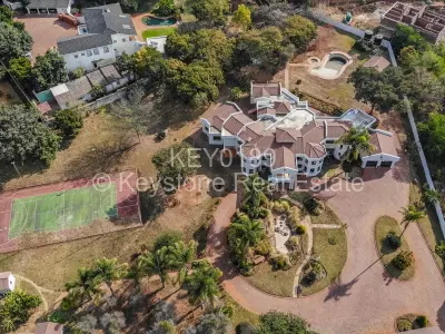 House For Sale in Greystone Park