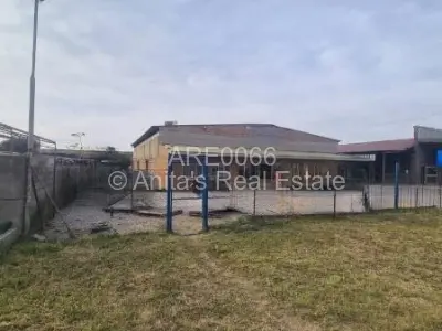Commercial Property for Sale in Kelvin