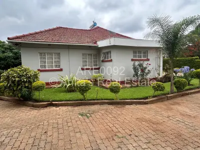 House For Sale in Kumalo