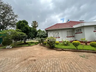 House For Sale in Kumalo
