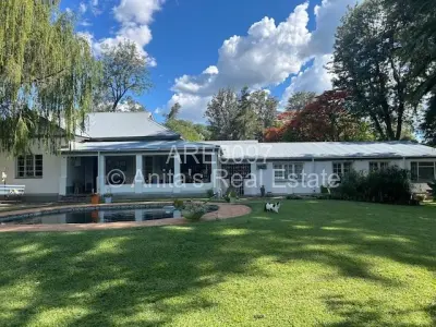 House For Sale in Hillside Byo