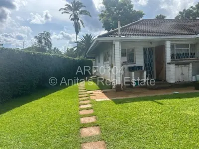 House For Sale in Kumalo