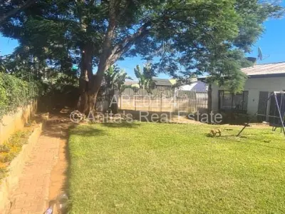 House For Sale in Montrose Byo