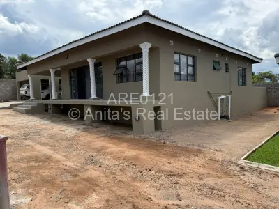 Townhouse/Cluster For Sale in Burnside