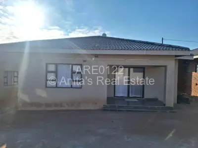 Townhouse/Cluster For Sale in Burnside