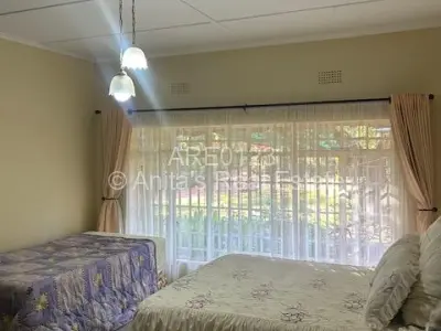 House For Sale in Douglasdale