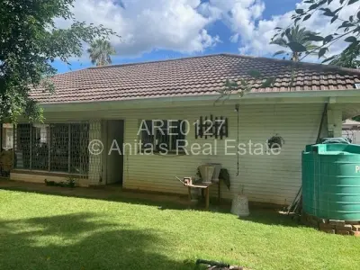 House For Sale in Kumalo