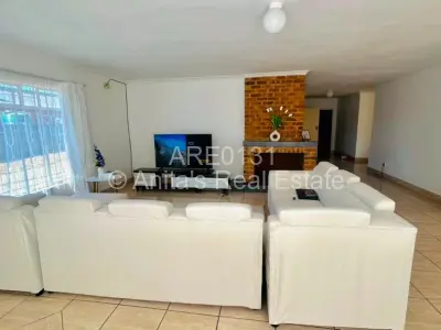 House For Sale in Selbourne Park