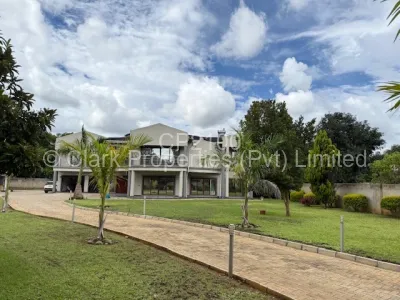 House for Sale in Borrowdale West