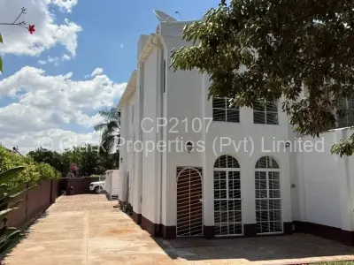 Townhouse/Complex/Cluster to Rent in Avondale