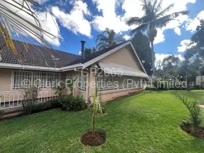 House to Rent in Alexandra Park
