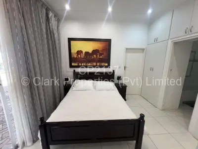 Cottage/Garden Flat to Rent in Avondale