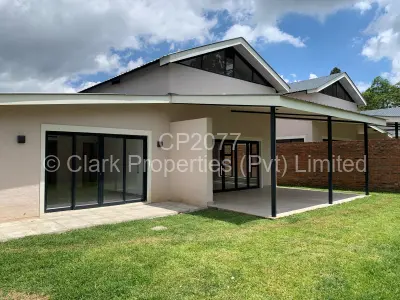 Townhouse/Cluster For Sale in Newlands