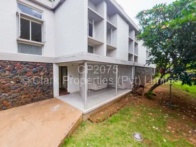 House For Sale in Greystone Park