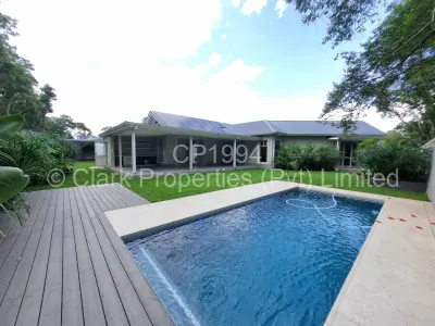 Townhouse/Cluster For Sale in Lewisam