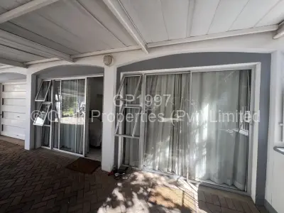 Cottage/Garden Flat For Rent in Avondale