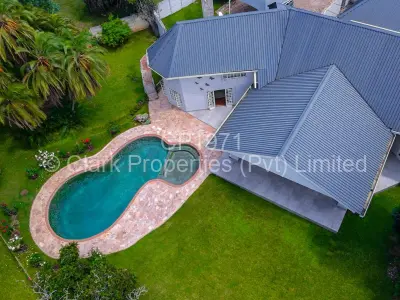 House For Sale in Ballantyne Park