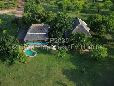 House For Sale in Kariba