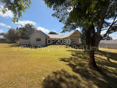 Townhouse/Cluster For Sale in Helensvale