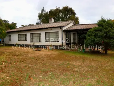 House For Sale in Nyanga