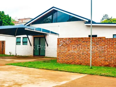 House For Sale in Highlands