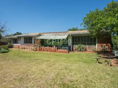 House For Sale in Alexandra Park