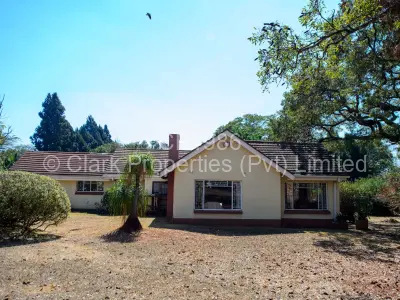 House For Sale in Mandara