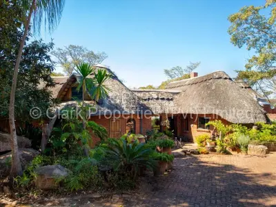 House For Sale in Glen Lorne