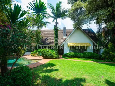House For Sale in Kensington
